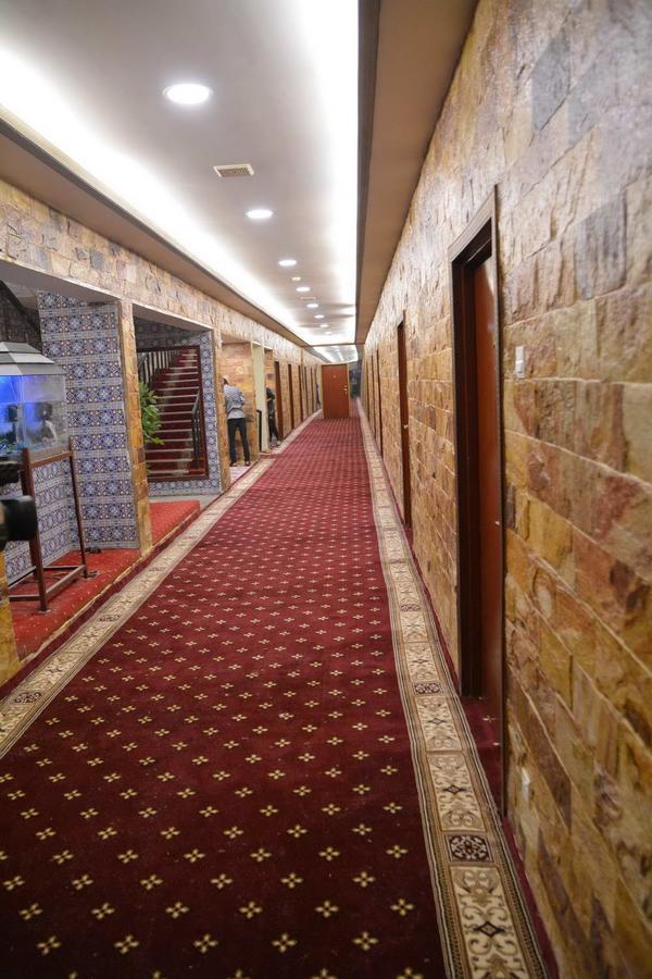 Indus Hotel Хайдарабад Экстерьер фото